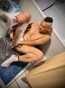 Kitoliciouss Public Pic 3