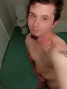 drhook420 After my shower :) Pic 6