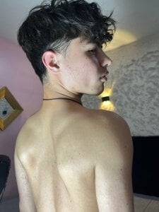 CollinStone “What you see… is not all I do!” Pic