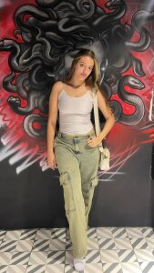 isa_miller18 Public Poză 5