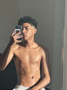 Ryan-hot Oil body🔥 Pic 3