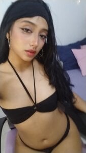 EmilyxAxel Public Pic