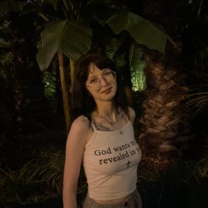 Me de CosmicGleam  2 photos