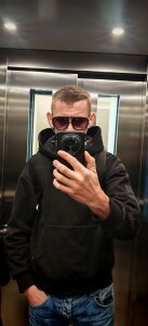 Dariusz_35 Public Pic