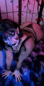 Vanelope_sweet_: HAPPY FRIDAY THE 13TH🥀🤘🖤 ( 5 фото)