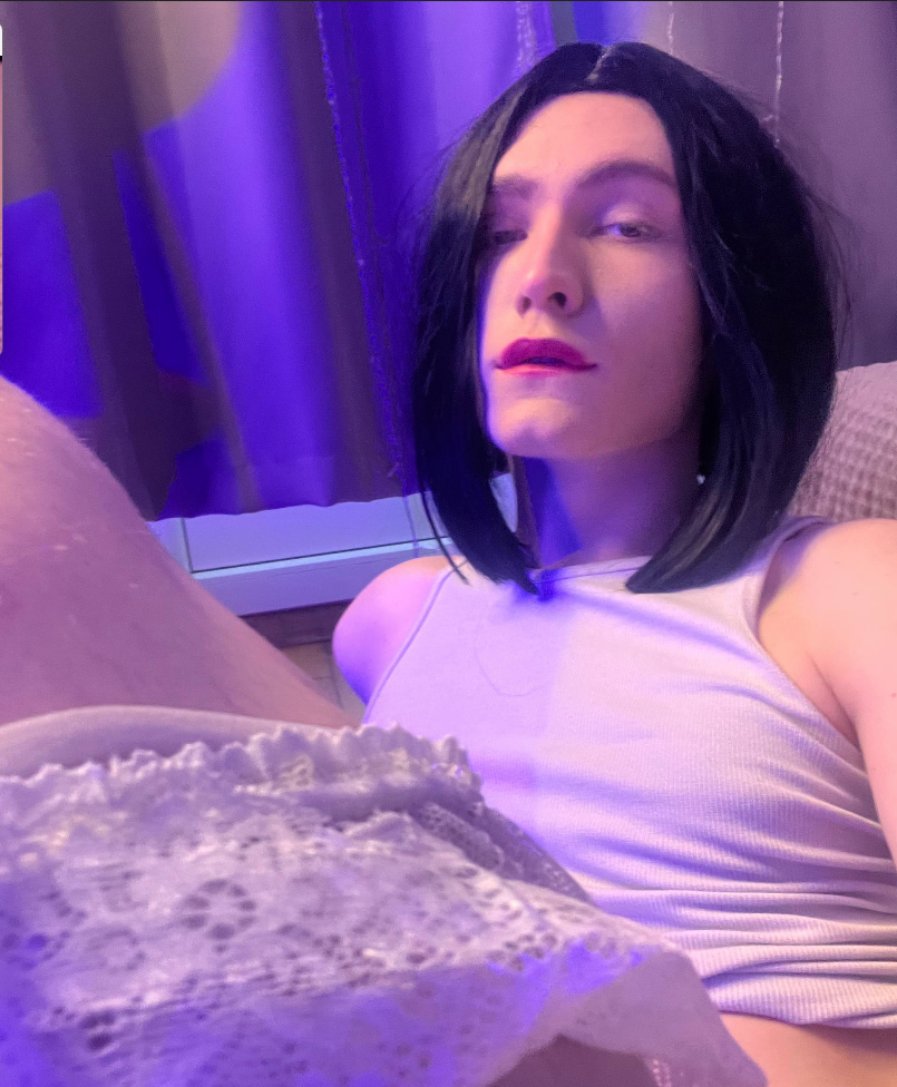 TwinkleSnip Trending Pic 2347