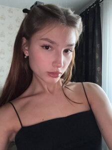 AnaHoney Jan-Feb 25/26 selfies 💕 Pic 4