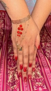 IndraKaur_ my feet and hands 🔥❤ Poză