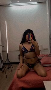 🥵 de lorettaivonne Foto 3