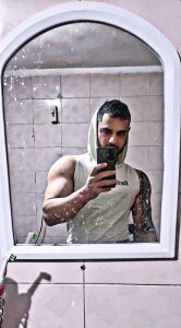 hs_alihn Public Pic 2