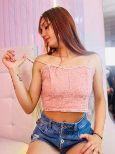 Know Me♥ od _ArianaToro  5 snímek