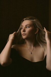 OliviaShepard Photoshoot Pic 8