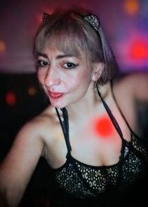 CrystalLoveSquirt Public Pic 7