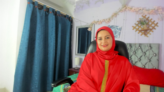 BadraSaadi Some glances ignite passions… and mine is searching for you. 圖片