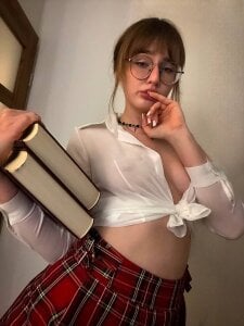 AdeLuna Public Pic 4