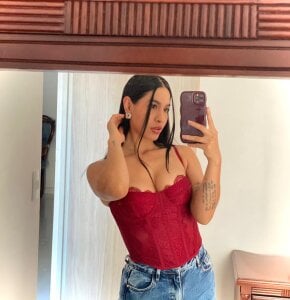 Public de JuliaaVega  2 photos