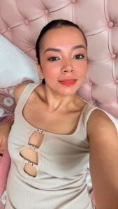 hillary_chen 😉 Pic 3