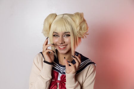 Raven_Witch_ Can you resist her sweet and dangerous smile? 😈❤️ Pic 5