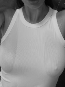 cutie_lola998 In Doccia💧 Pic 3