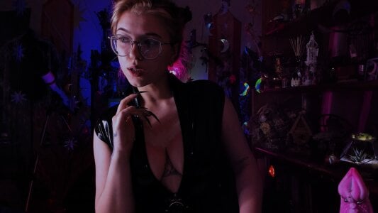 Scarlett_Wanner more goddesses Pic 2
