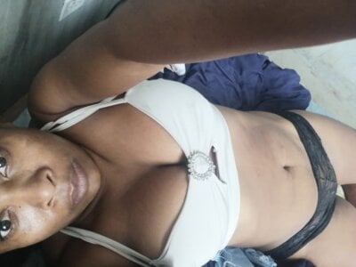 Negraardiente69 Negra hermosa Pic