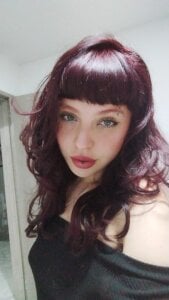 Velvet_Dreamss Hi Honey! im sweet but... 🖤🔥 Pic