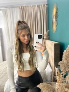 MilaVoxx Public Foto 4