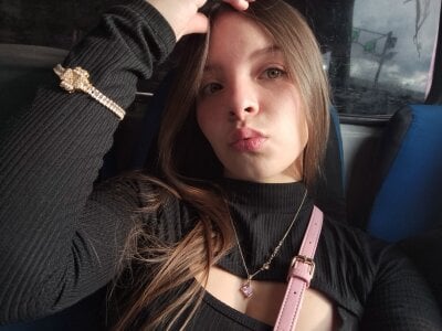 Aricita1's Bella Sex Photo 7