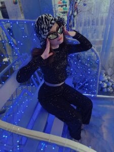 Raybe-Vins Public Pic 2