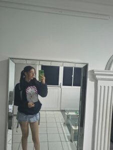 emmalove_doll Public Pic 7