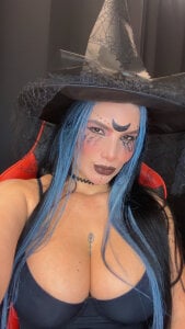 carol_latina13 October 31 at, Happy HAllowen Pic 3