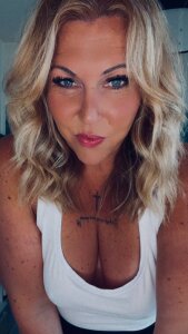 SuesseAurelie1: Public ( 3 фото)