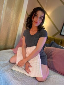 Lia_Nova Public Pic 3