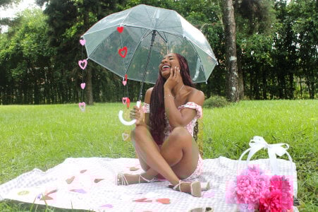 tiffany_gomez9のHappy Valentine's Day💖🔥の 4枚の写真