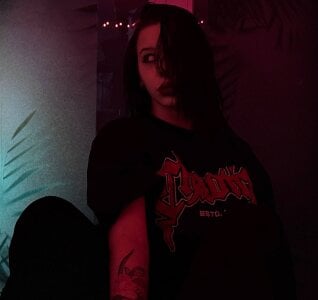 ^^ de Shirley_Velazquez  2 photos