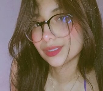 --MiaKhalifa-- MORE PICS 😍 Pic