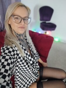 TattooTemptress Some new stuff for you😈 Pic 4