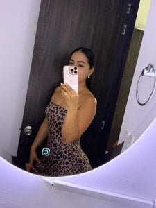 Bella_sex69 Public  4. fénykép