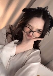 LizaWakenight strict girl🤭  4টি ছবি