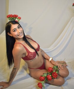 Elody_rousse Happy and Hot Valentine's Day 🔥  2টি ছবি