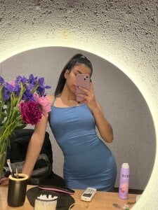 DeloresOkoren just be close to me😋 Billede 3