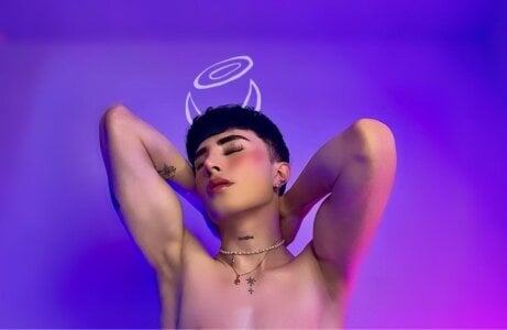 SebastianHilton 🔥 Sin Comes With Wings 😇😈 Foto 4