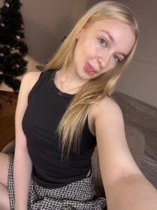 Runrina my face<3 صورة واحدة|Runrina my face<3 صورتان|Runrina my face<3  5 صور|Runrina my face<3  5 صورة