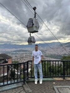 An afternoon at the Medellín viewpoint ✨ de dilan_alfonzo Foto 7