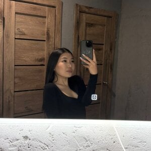 MeiMoon Public slika