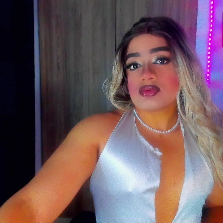 Ảnh Thịnh Hành của Amber_bigdick22 9785