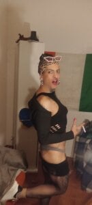 00Travsharongomez: Public ( 8 фото)