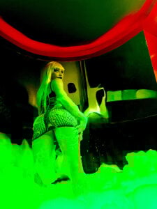 alessandrathedoll Trick or treat Pic 2