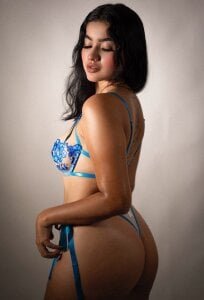 aby_thomas A sexi girl for you 🍑🔥 Foto  2