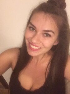 angeleyes111 lovely angel Pic